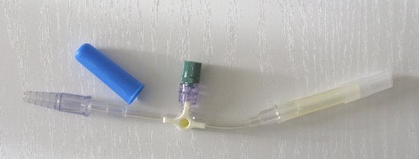 Produktbild - 47104 - Adapter för cytostatika med kateterkona slutet system 3-vägskran och luer-lock