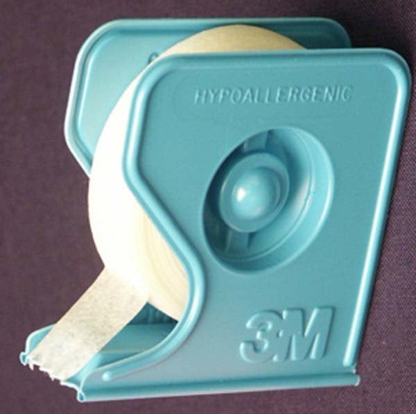 Produktbild - 62201 - Häfta nonwoven vit med hållare 1,25cmx9,1m