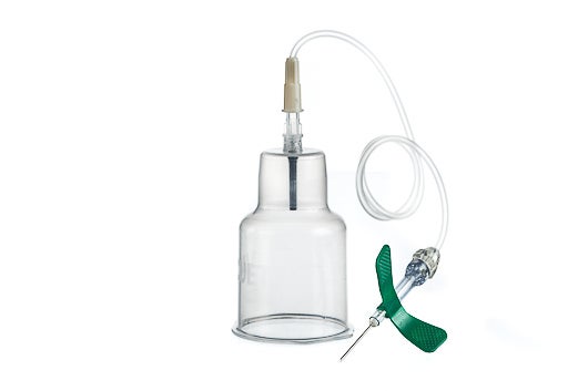 Produktbild 2 - 54770 - Venprovtagningsset med vingkanyl och slang med hätta för blododlingsflaska Bact/ALERT grön 0,8mmx30cm