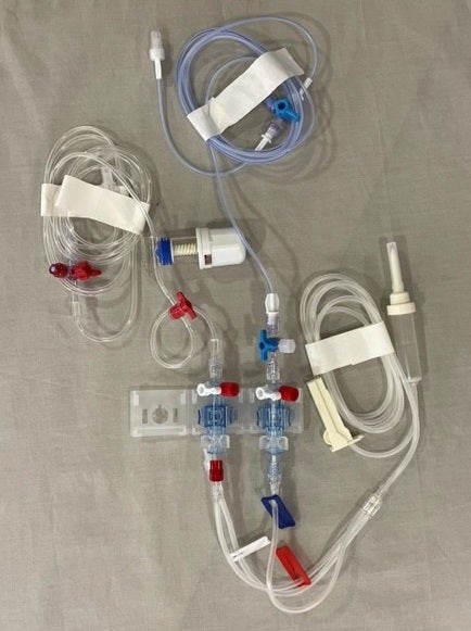 Produktbild - VF000174619 - Tryckmätningsset 2/3-vägs slutet och adapterfritt blå 200cm
