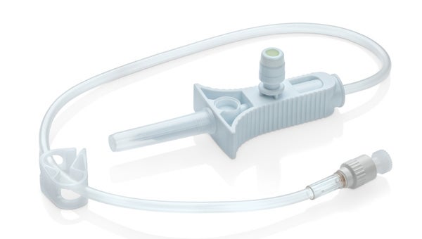 Produktbild - 61910 - Blandningsadapter sluten för injektion och infusion med luer-lock koppling för anslutning till påse och aggregat