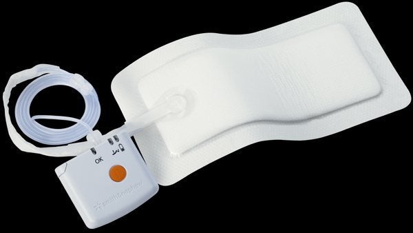 Produktbild - 53410 - Set för undertrycksbehandling med pump och 1 förband 10x20cm