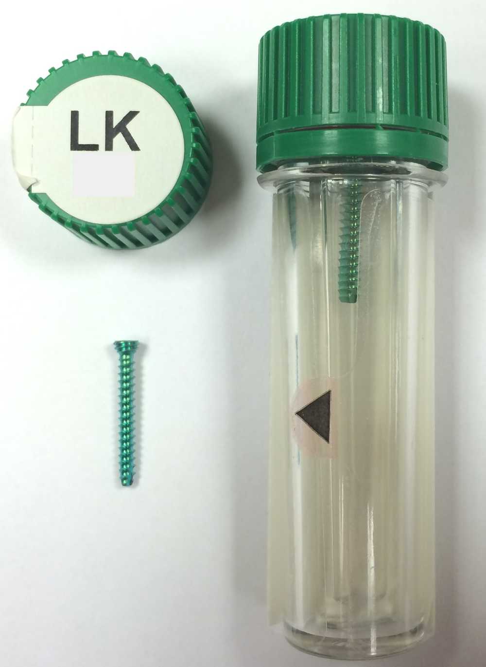 Produktbild - VF000187415 - D-RAD TI 2.4MM X 12MM LCK SCR T7 S-T Skruv