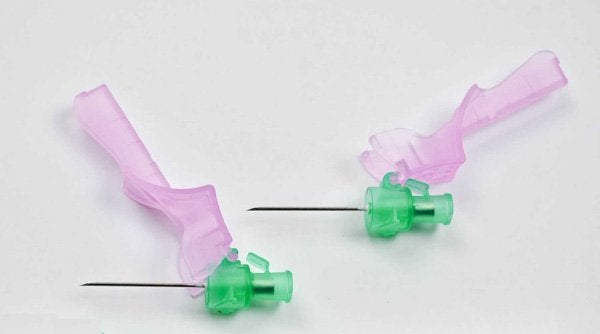 Produktbild - 48300 - Injektionskanyl med stickskydd grön 21G 0,8x25mm