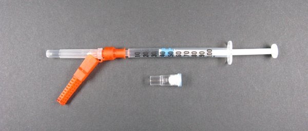 Produktbild - 43827 - Blodgasspruta hepariniserad självfyllande luer-lock med kanyl 25G 0,5x16mm och stickskydd 1ml