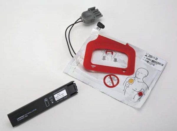 Produktbild - VF000183972 - Defibrilleringselektrod till Lifepak CR+ AED vuxen med öppningshandtag och batteri