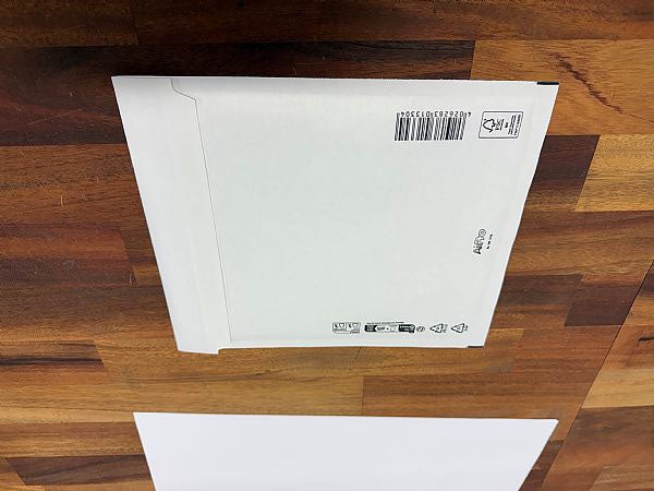 Produktbild - 65265 - Påse plastvadderad självhäftande utan tryck vit 215x265mm ej för biologiska prover